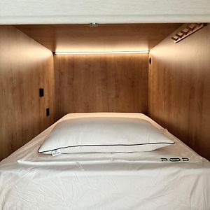 Dormitory Room Mixed