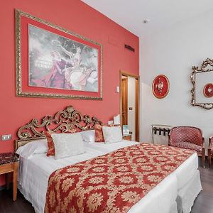 Chambre Standarde Lit Queen-Size