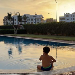 Prime Apt Near Beach With Pool, Amenities, Activities Deals