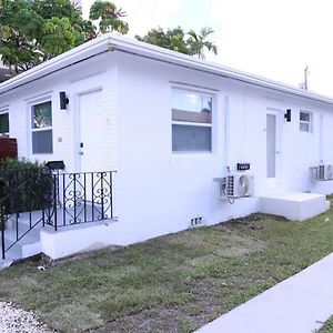 Douglas Rd Apartments