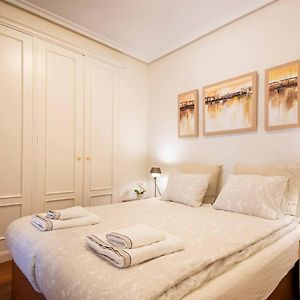 Apartamento En El Corazon De La Ciudad Con Parkin