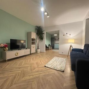 Vali'S Apartment