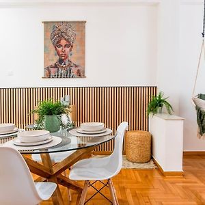 Appartement à 2 Chambres à Coucher