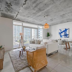 Appartement à 2 Chambres à Coucher