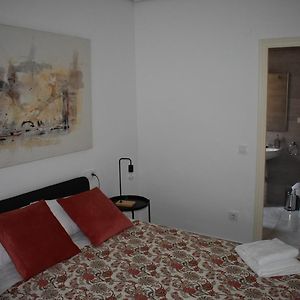 Appartement à 3 Chambres à Coucher