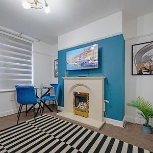 Appartement à 3 Chambres à Coucher