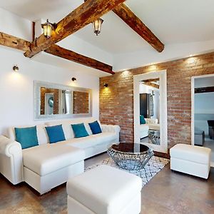 Bluestay 201 - Superb Apartment In Paris