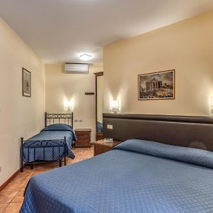 Chambre Triple