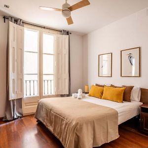 Ronda Sant Pere Private City Center 3Bedroom Suite C