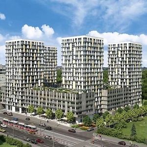 Residence Garden Tower - 8 Min Do Centra, Garaz