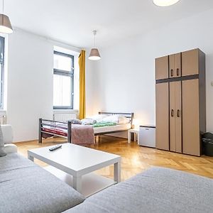 Chambre Budgétée Lit King-Size