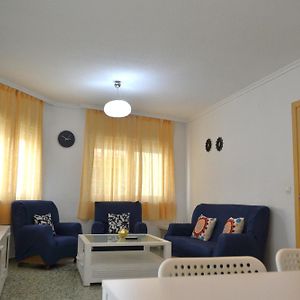 Appartement à 3 Chambres à Coucher
