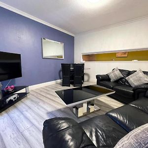 2 Bed Apartment In City Centre!