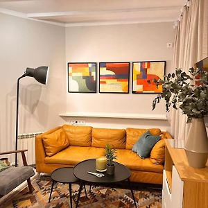 Appartement à 2 Chambres à Coucher