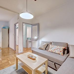 Appartement à 2 Chambres à Coucher