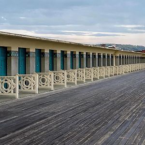 Studio En Rez De Jardin Deauville Centre Et Plage