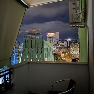 Denny'S Apartment At Blloku
