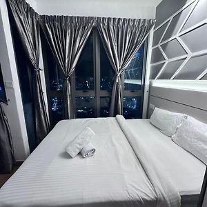 Appartement de Luxe à 2 Chambres à Coucher