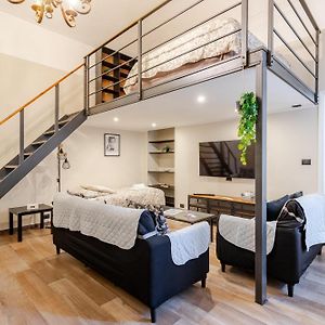 Appartement à 2 Chambres à Coucher