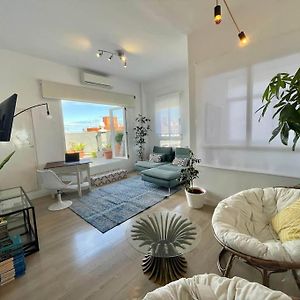 Appartement à 3 Chambres à Coucher
