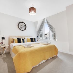 Appartement de Luxe à 3 Chambres à Coucher