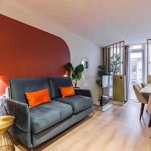 Appartement à 2 Chambres à Coucher