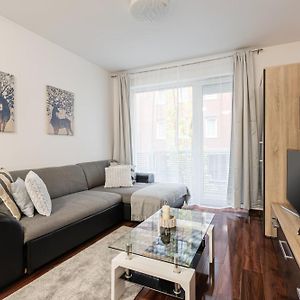 Viola Apartment - Free Parking And Balcony