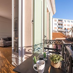 Appartement à 3 Chambres à Coucher