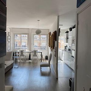 Appartement Spacieux Et Cosy Champs Elysees Arc De Triomphe