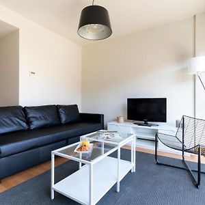 Appartement à 3 Chambres à Coucher