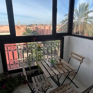 Appartement Malak - Residence Avec Piscine, Wifi, Gardien H24