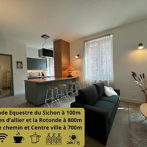 Appartement à 2 Chambres à Coucher