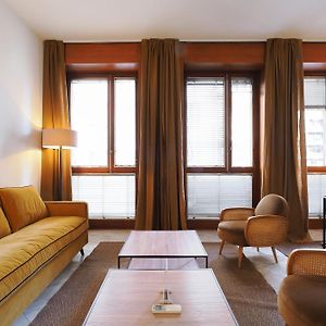 Appartement de Luxe à 2 Chambres à Coucher