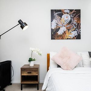 Appartement de Luxe à 1 Chambre à Coucher
