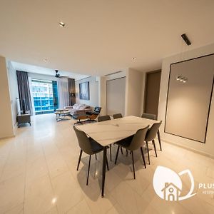 Appartement à 3 Chambres à Coucher