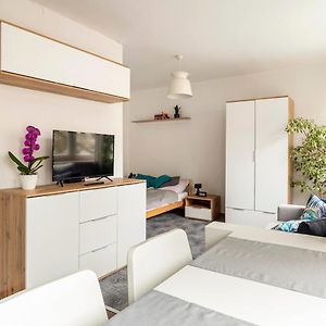 Przytulny I Cichy Apartament Blisko Centrum