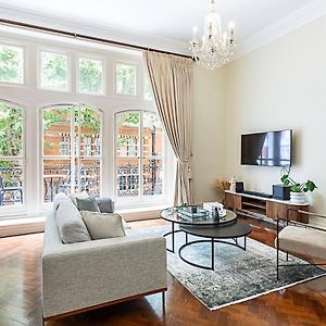 Appartement à 2 Chambres à Coucher
