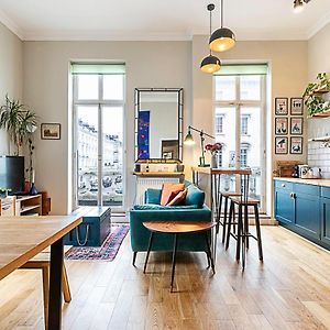 Appartement à 2 Chambres à Coucher