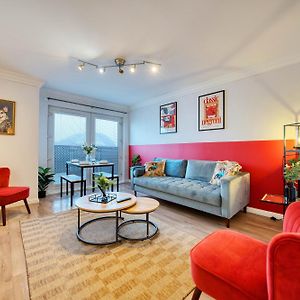 Appartement à 2 Chambres à Coucher