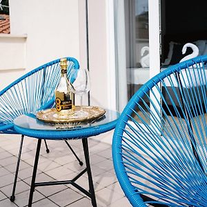 Appartement de Luxe à 2 Chambres à Coucher
