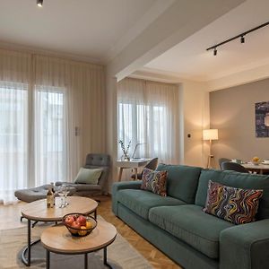 Modern Ilisian Apartment
