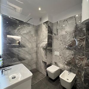 Appartement de Luxe à 1 Chambre à Coucher