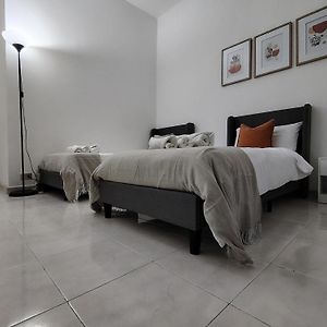 Dormitory Room Mixed