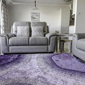 Dockside Penthouse - Free Parking