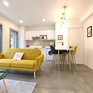 Appartement à 2 Chambres à Coucher