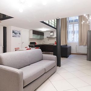 Appartement à 2 Chambres à Coucher