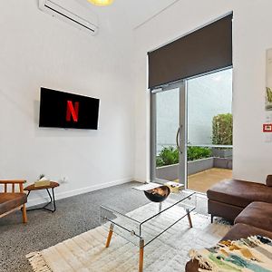 Appartement à 2 Chambres à Coucher