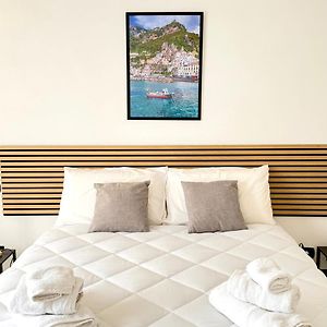 Appartement à 3 Chambres à Coucher