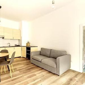 Appartement à 2 Chambres à Coucher