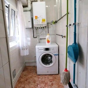 Appartement à 3 Chambres à Coucher